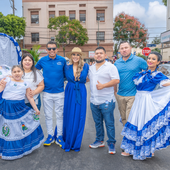 Desfile de Independencia 15 de Septiembre  I Abogados Salvadoreño Los Angeles