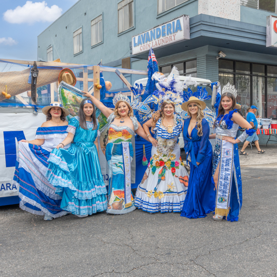 Desfile de Independencia 15 de Septiembre  I Abogados Salvadoreño Los Angeles