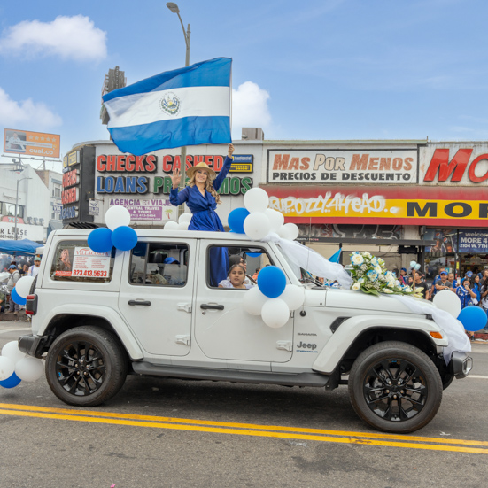 Desfile de Independencia 15 de Septiembre  I Abogados Salvadoreño Los Angeles