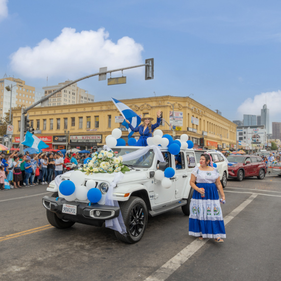 Desfile de Independencia 15 de Septiembre  I Abogados Salvadoreño Los Angeles