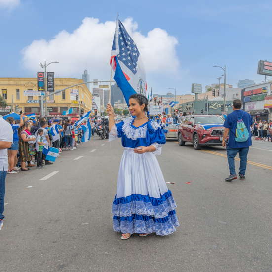 Desfile de Independencia 15 de Septiembre  I Abogados Salvadoreño Los Angeles