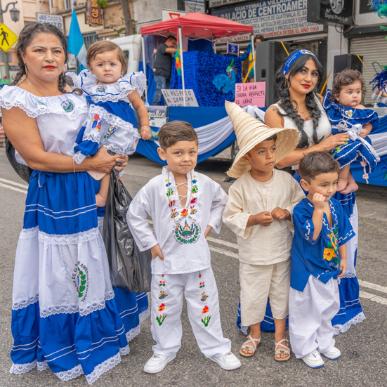 Desfile de Independencia 15 de Septiembre  I Abogados Salvadoreño Los Angeles