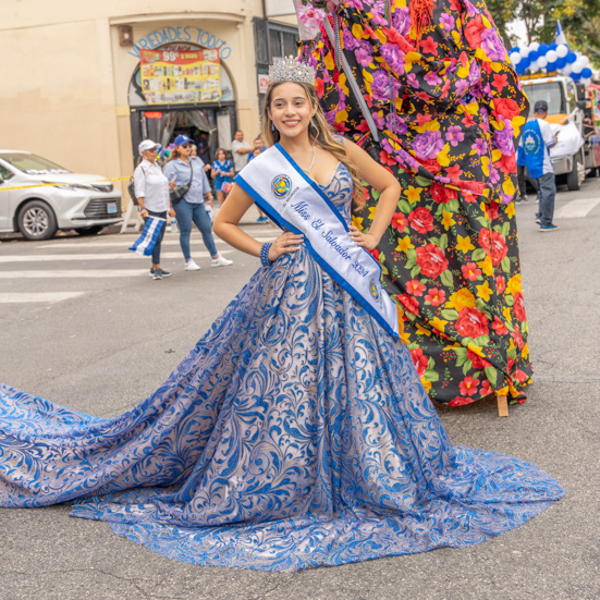 Desfile de Independencia 15 de Septiembre  I Abogados Salvadoreño Los Angeles