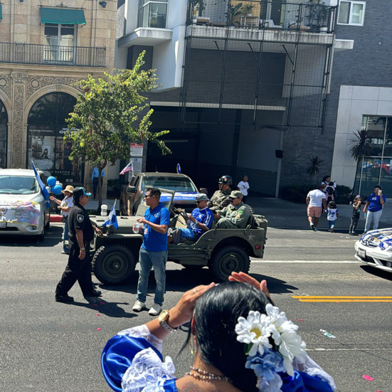 Desfile Centroamericano apoyando a DEFISAL-  I Abogados Salvadoreño Los Angeles