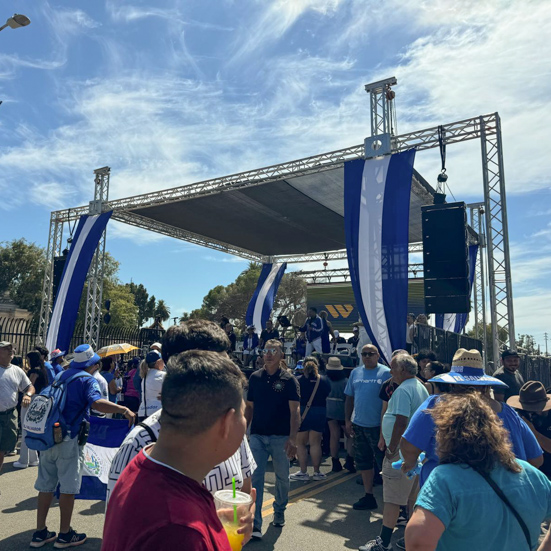 Dia del Salvadoreño - Abogados Salvadoreño Los Angeles